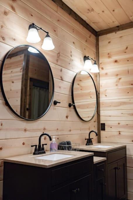 The Secluded Reset Button Cabin Broken Bow Eksteriør bilde