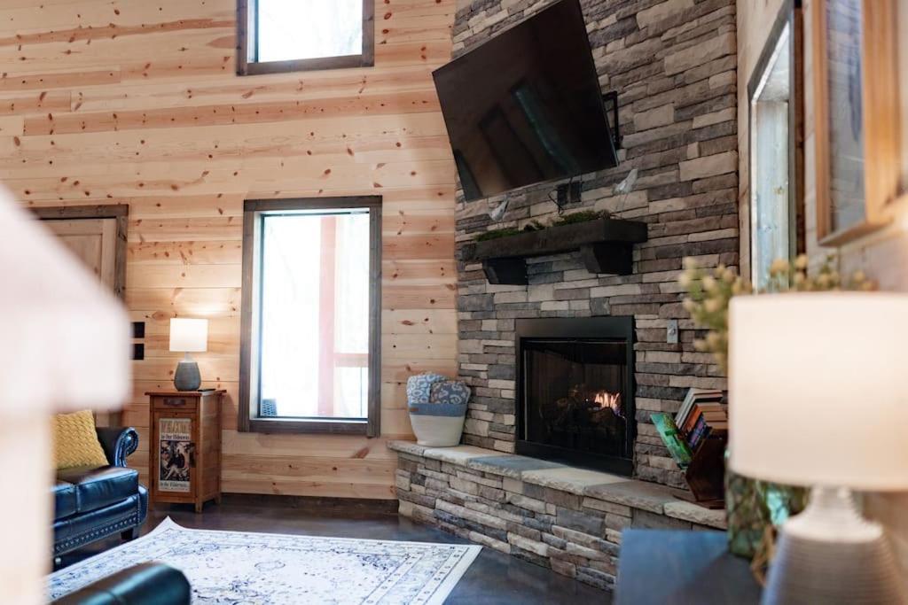 The Secluded Reset Button Cabin Broken Bow Eksteriør bilde