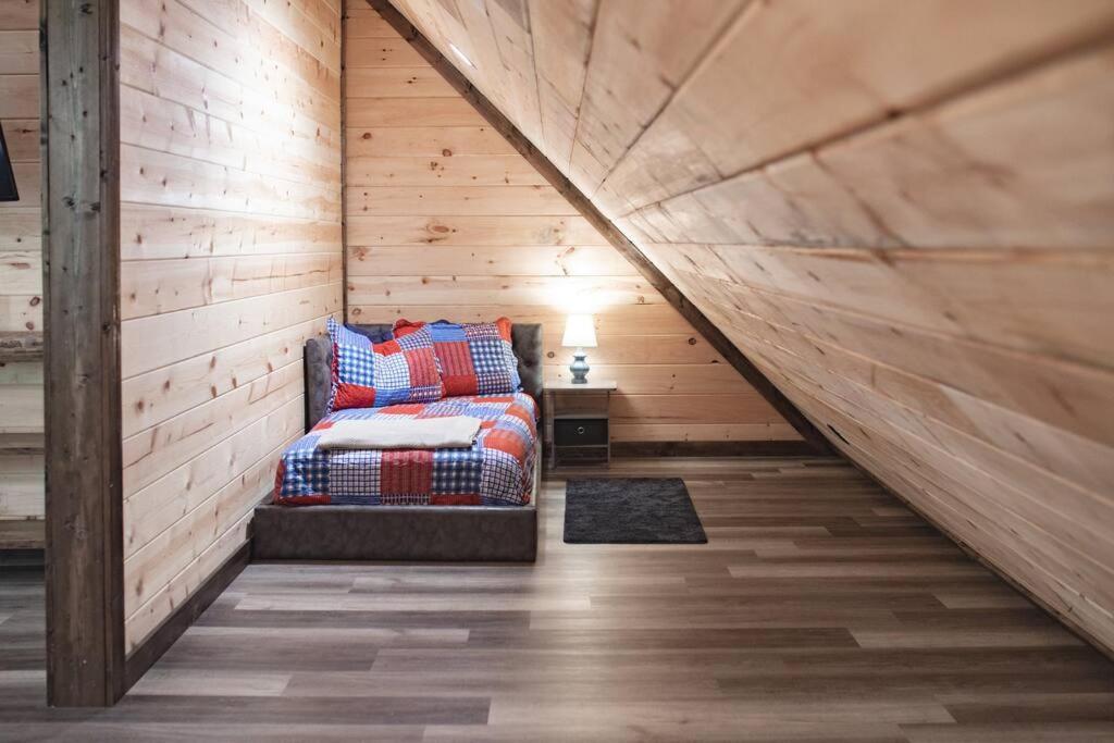 The Secluded Reset Button Cabin Broken Bow Eksteriør bilde
